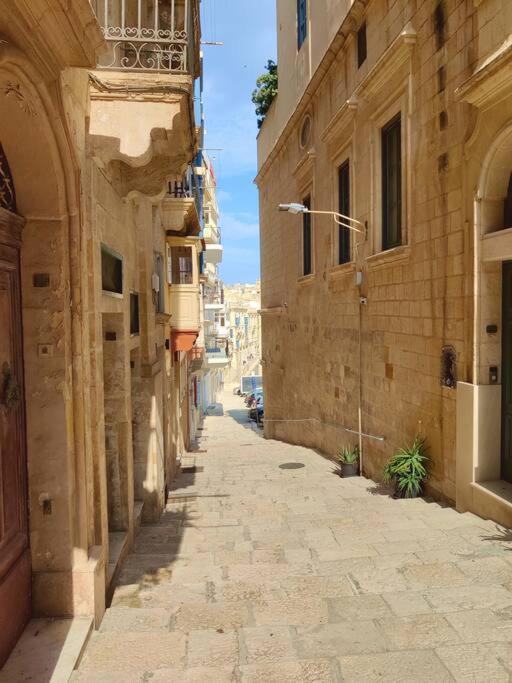 Coast 52 Savynomad Harbour Residences Wow Views La La Valletta Esterno foto