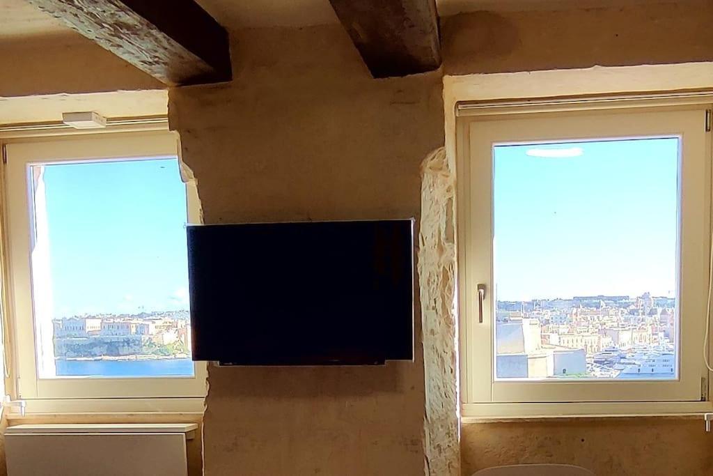 Coast 52 Savynomad Harbour Residences Wow Views La La Valletta Esterno foto