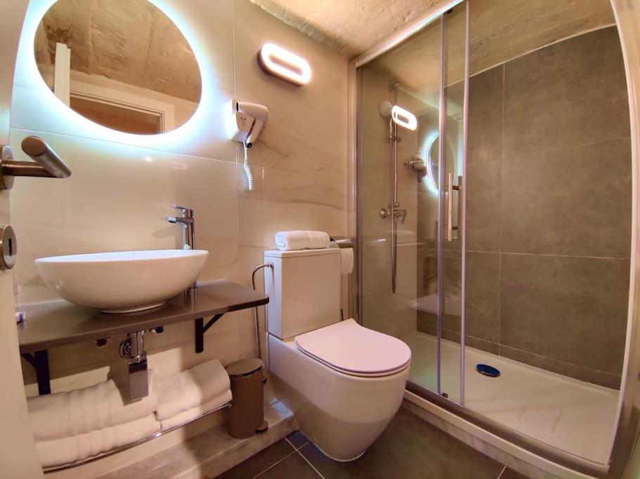 Coast 52 Savynomad Harbour Residences Wow Views La La Valletta Esterno foto